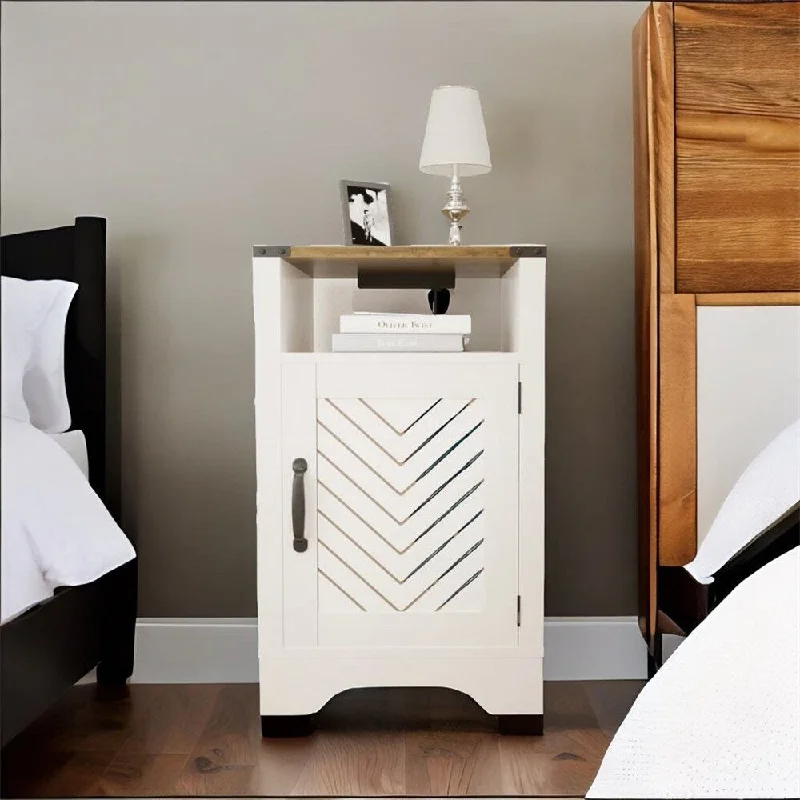 Wood Nightstands Cabinet with Charging Station and Door