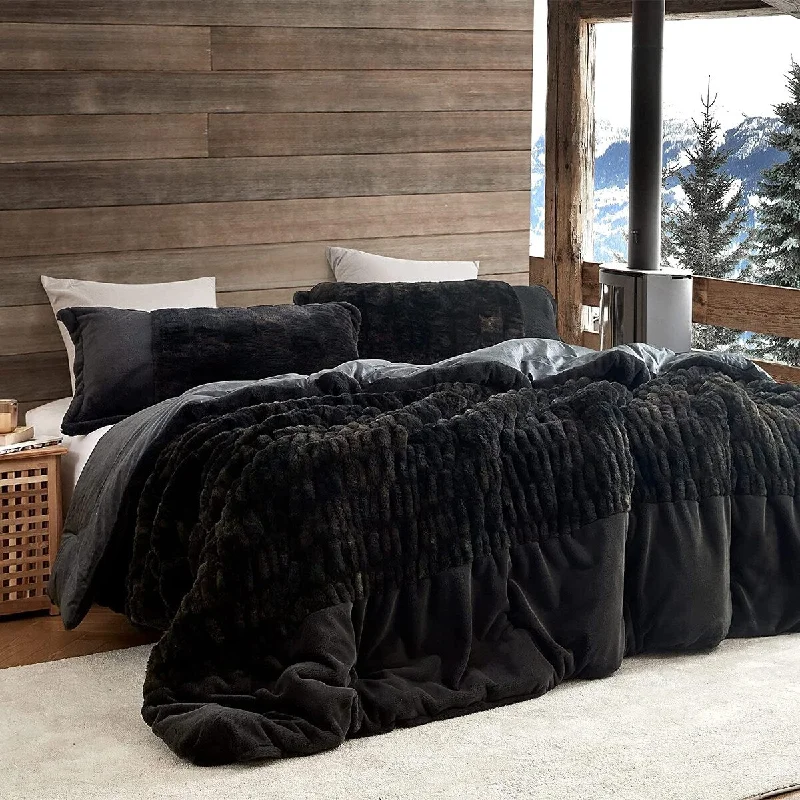 Badland Wolf - Coma Inducer® Oversized Comforter Set - Black Night