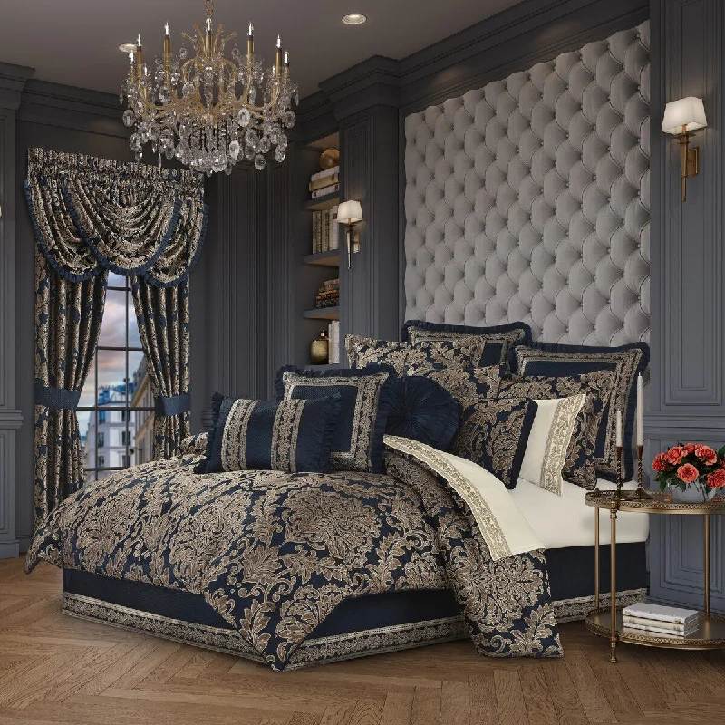 J. Queen New York Monte Carlo Comforter Set