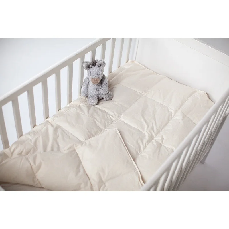 Organic Extra Lightweight Crib Comforter for a Healthier Night's Sleep