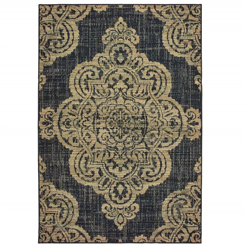 4' X 6' Oriental Stain Resistant Indoor / Outdoor Area Rug - Black / Tan