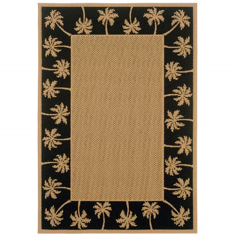 4' X 6' Stain Resistant Indoor / Outdoor Area Rug - Beige / Black