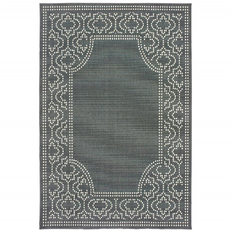 7' X 10' Stain Resistant Indoor / Outdoor Area Rug - Gray / Ivory