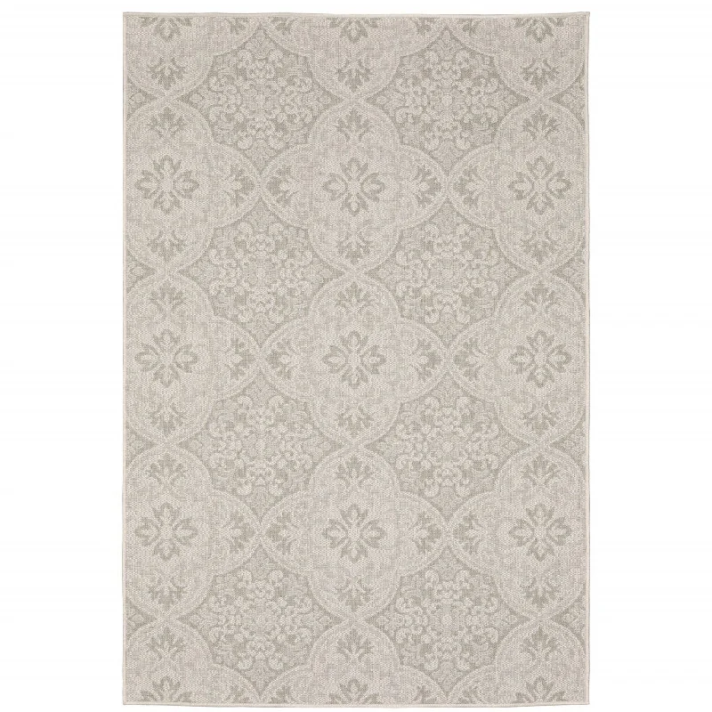 8' X 10' Floral Stain Resistant Outdoor / Indoor Area Rug - Gray / Ivory