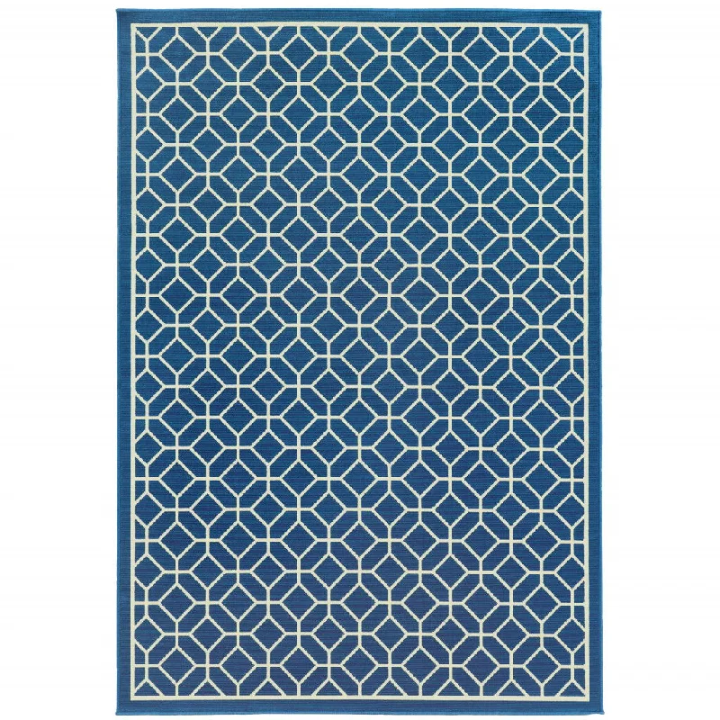 8' X 11' Geometric Stain Resistant Outdoor & Indoor Area Rug - Blue / Ivory