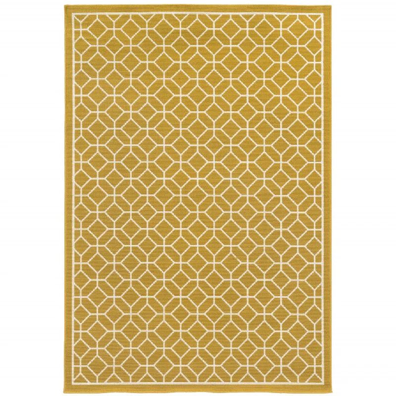 9' X 13' Geometric Stain Resistant Indoor / Outdoor Area Rug - Gold / Ivory